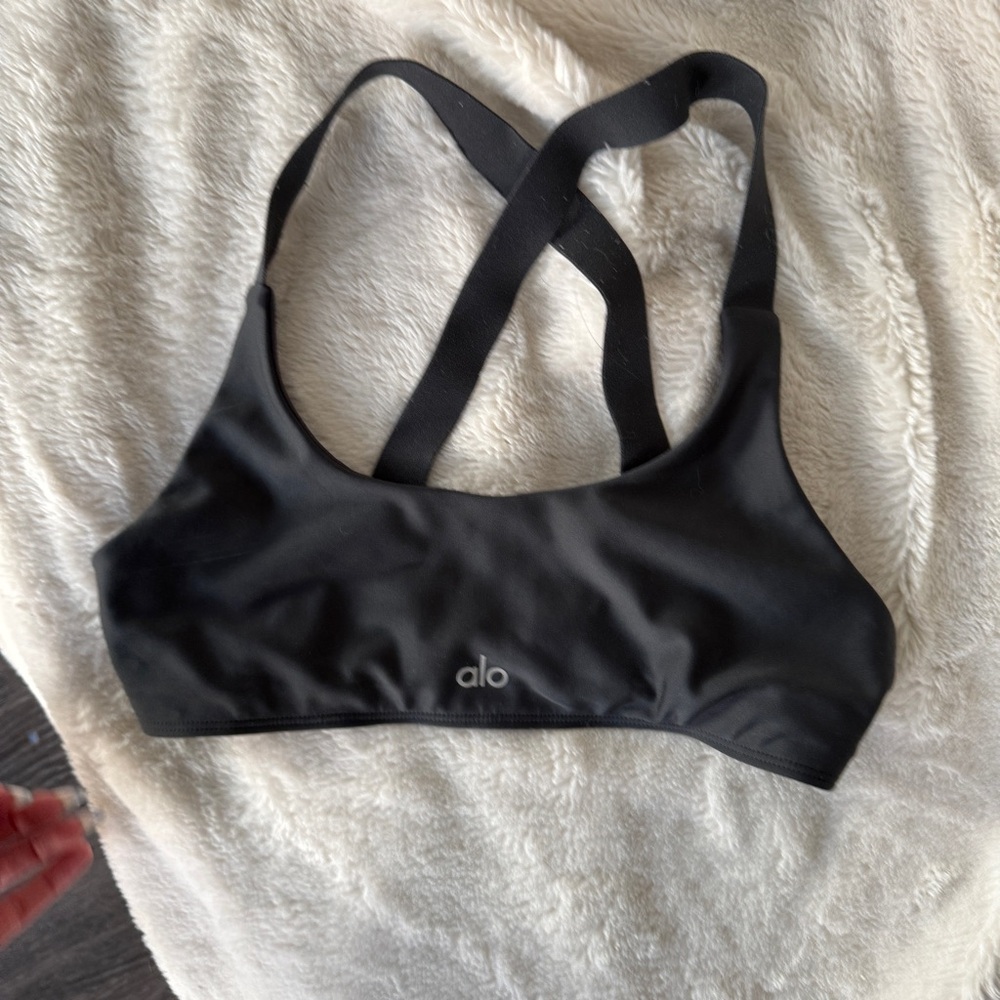 ALO Yoga Women's grey Sports Bra